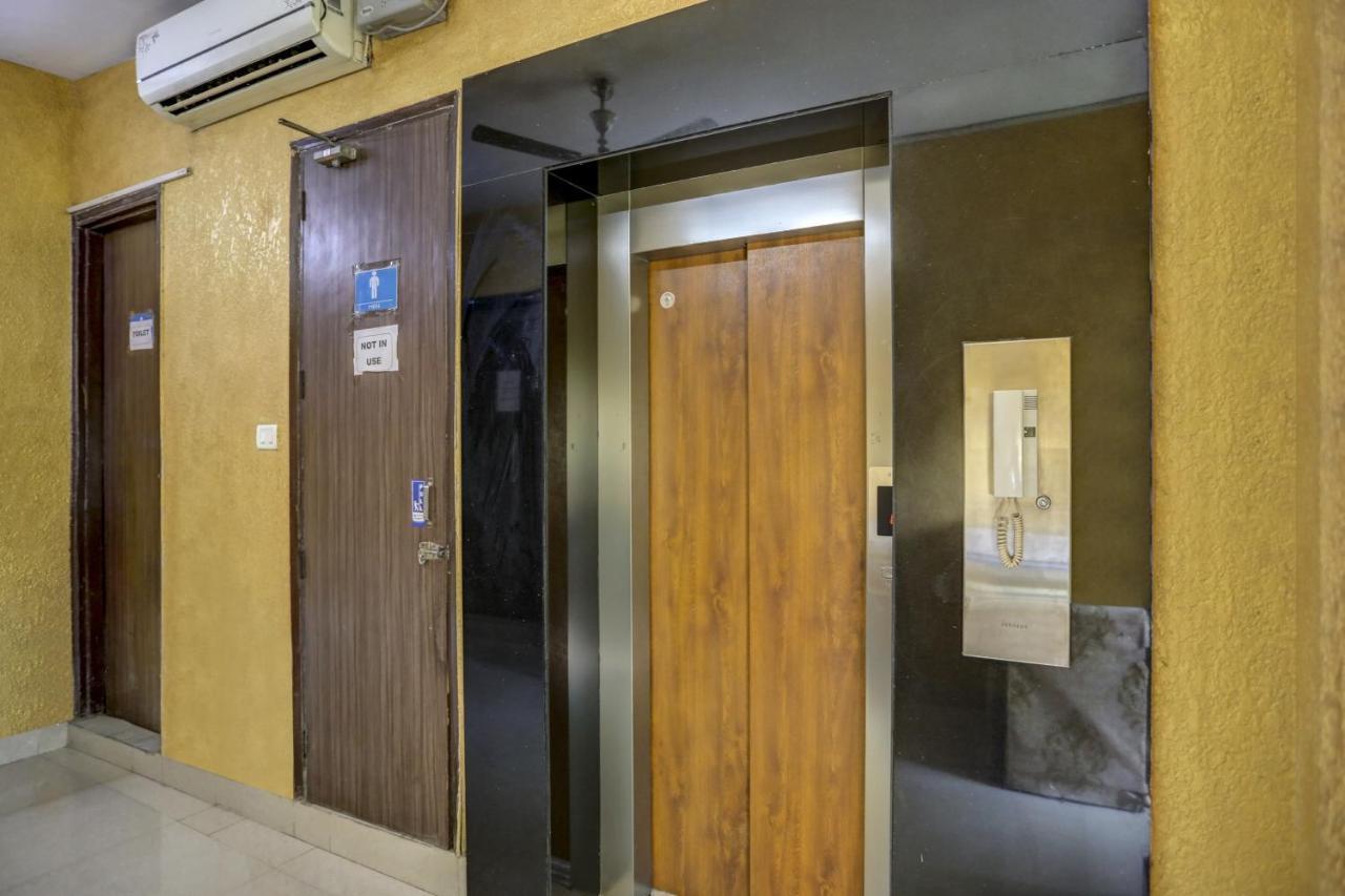Hotel O Blissbourn Yeni Delhi Dış mekan fotoğraf